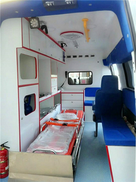 福特V348救护车 救护车产品展示15271321777