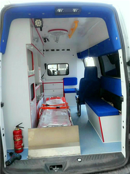 福特全顺V362救护车 柴油版监护型救护车销售15271321777