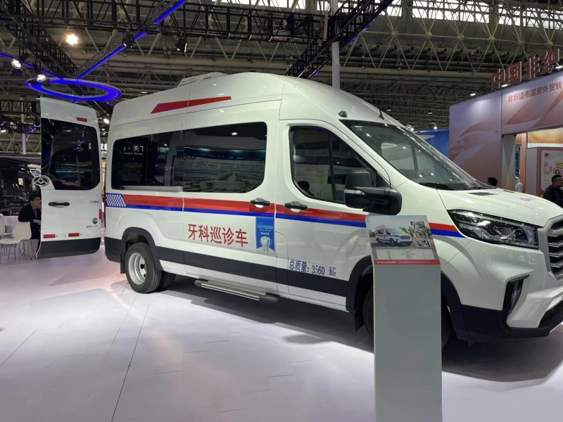 天洋920口腔服务车 牙科筛查诊疗车